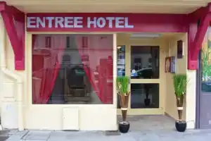 Hotel «De La Gare», Экс-ле-Бен