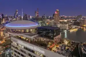 Отель «Millennium Hilton Bangkok - Sha Plus Certified», Бангкок