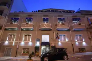 Hotel «Eubea», Реджо-Калабрия