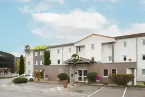 b&b hôTel Aix-En-Provence Pont De l'Arc, Экс-ан-Прованс