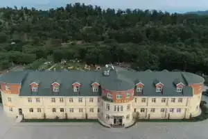Vilesh Palace Hotel, Масаллы