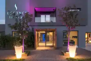 Отель «Essence Living Exclusive», Янина