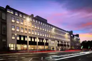 Отель «Yotel Edinburgh», Эдинбург