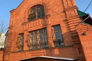 Дом для отпуска «Красный Дом», Энгельс