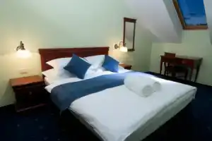 Hotel «Kompas», Блед