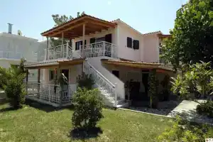 Acapulco Marinos 1, Лаганас