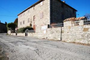 Casa il Poggio, Вальяли
