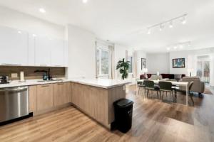 Modern 3BR Near McCormick & South Loop, Чикаго