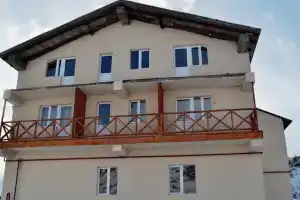 Deka Guest House, Гудаури