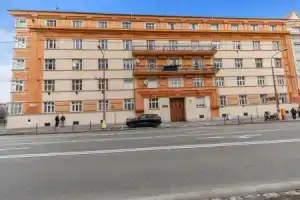 AH Legionárska, Братислава