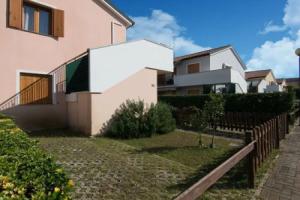 Cozy Holiday Home in Rosolina near Sea Beach, Розолина-Маре