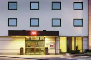 Отель «Ibis Győr», Дьер