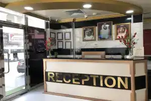 Al Khaleej Plaza Hotel Apartment, Аджман