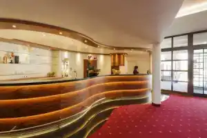 Invite Hotel löWen Freiburg, Фрайбург