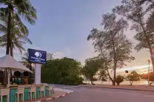 Doubletree By Hilton Phuket Banthai Resort - Sha Extra Plus, Патонг