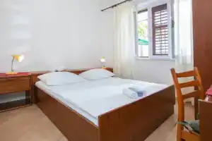 Apartment Nataša -100m from sea: A2 Podgora, Riviera Makarska, Драшнице