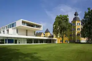 Falkensteiner Schlosshotel Velden – The Leading Hotels of the World, Вельден-ам-Вёртхерзее
