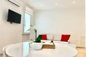 Suite Claudia, Сирмионе