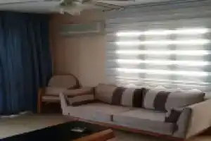 Room in Apartment - Kadinlar Denizi Ev 3+1, Кушадасы