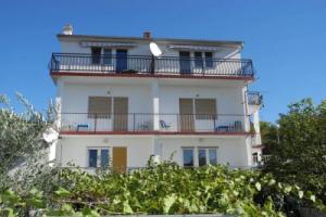 Apartment Buto A4 pax, Цриквеница