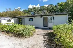 Chalet in Netherlands With Open Garden, Эгмонд Аан Зее