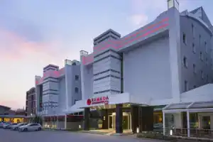 Отель «Ramada Plaza By Wyndham Izmit», Коджаэли