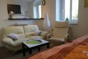 Ferienwohnung im Paulusviertel II, Галле