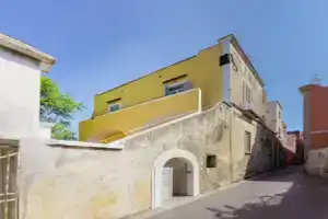 Апарт-отель «Le Grand Bleu», Остров Просида