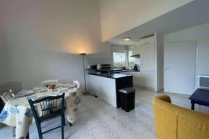 Appartement Saint-Jean-De-Monts, 4 Pièces, 9 Personnes - Fr-1-224c-214, Сен-Жан-де-Мон