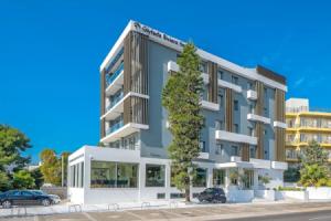 Glyfada Riviera Hotel, Афины