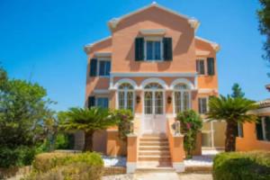 Private Pool & Breathtaking Views, Corfu Villa 1000, Керкира