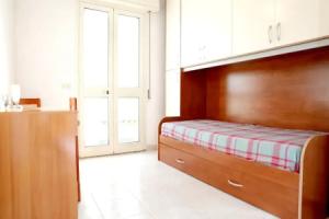 Apartment With 2 Bedrooms In Calasetta With Balcony 800 M From The Beach, Calasetta