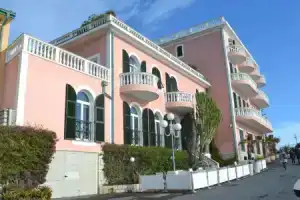 Hotel «Piccolo Lido», Бордигера