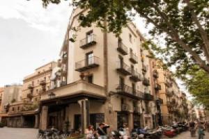 Decimononico Borne Studios, Барселона