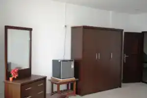 Ocean Reef Hotel, Хикадуа
