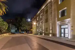 Отель «Camplus Guest Palermo», Палермо