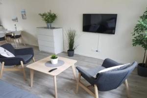 Schauf Ferienwohnung 6, Даме