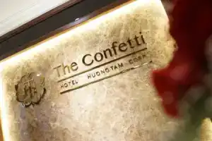 The Confetti hotel, Халонг
