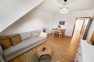 MILPAU Buer 2 - Modernes Apartment mit Queensize-Bett, Netflix, Nespresso, Waschmaschine & Smart TV, Гельзенкирхен