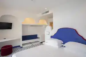 Hotel «Cetus», Четара