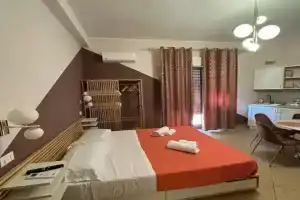 B&B Elegance, Вилла-Сан-Джованни