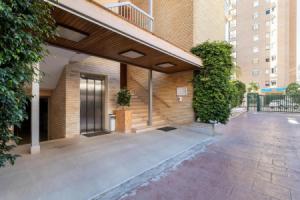 Casa Esmeralda 2 direkt am Strand, Бенидорм