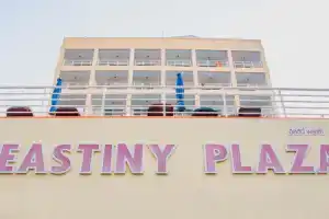 Eastiny Plaza Hotel, Паттайя