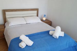 Pleasure Beachside Studios, Перисса