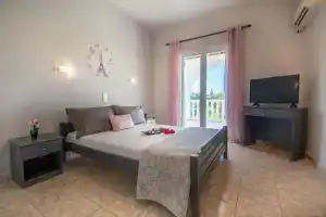 Kamara Apartments, Аликанас