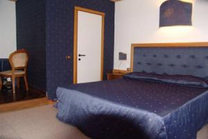 Astor Hotel, Таранто