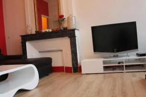 Appartement Vue sur place de la Bourse, Бордо