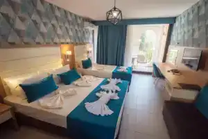 Tfn Resort, Чань