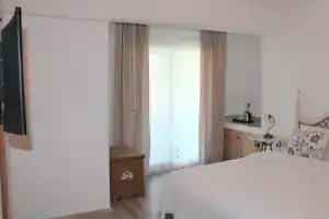 Villamer Alaçatı, Алачати