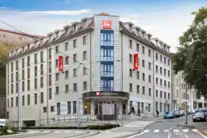 Отель «Ibis Bratislava Centrum», Братислава
